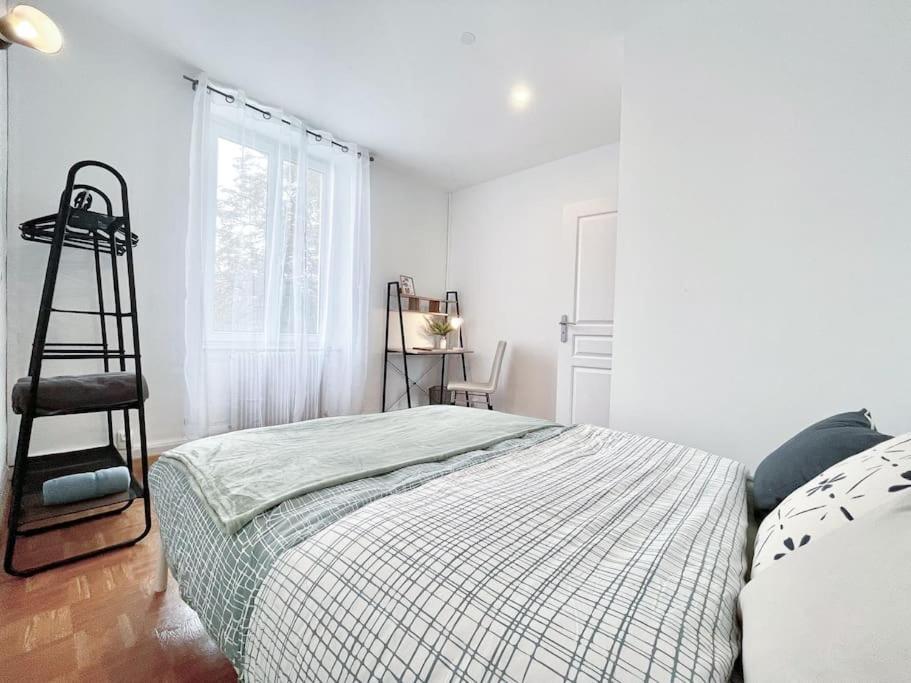 מולהאוס 1 Appartement 3P Ideal Famille Travail Renove Lumineux Parking Gratuit מראה חיצוני תמונה