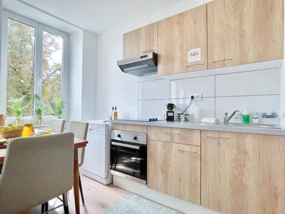 מולהאוס 1 Appartement 3P Ideal Famille Travail Renove Lumineux Parking Gratuit מראה חיצוני תמונה