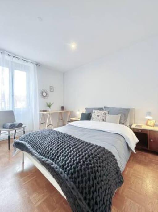 מולהאוס 1 Appartement 3P Ideal Famille Travail Renove Lumineux Parking Gratuit מראה חיצוני תמונה